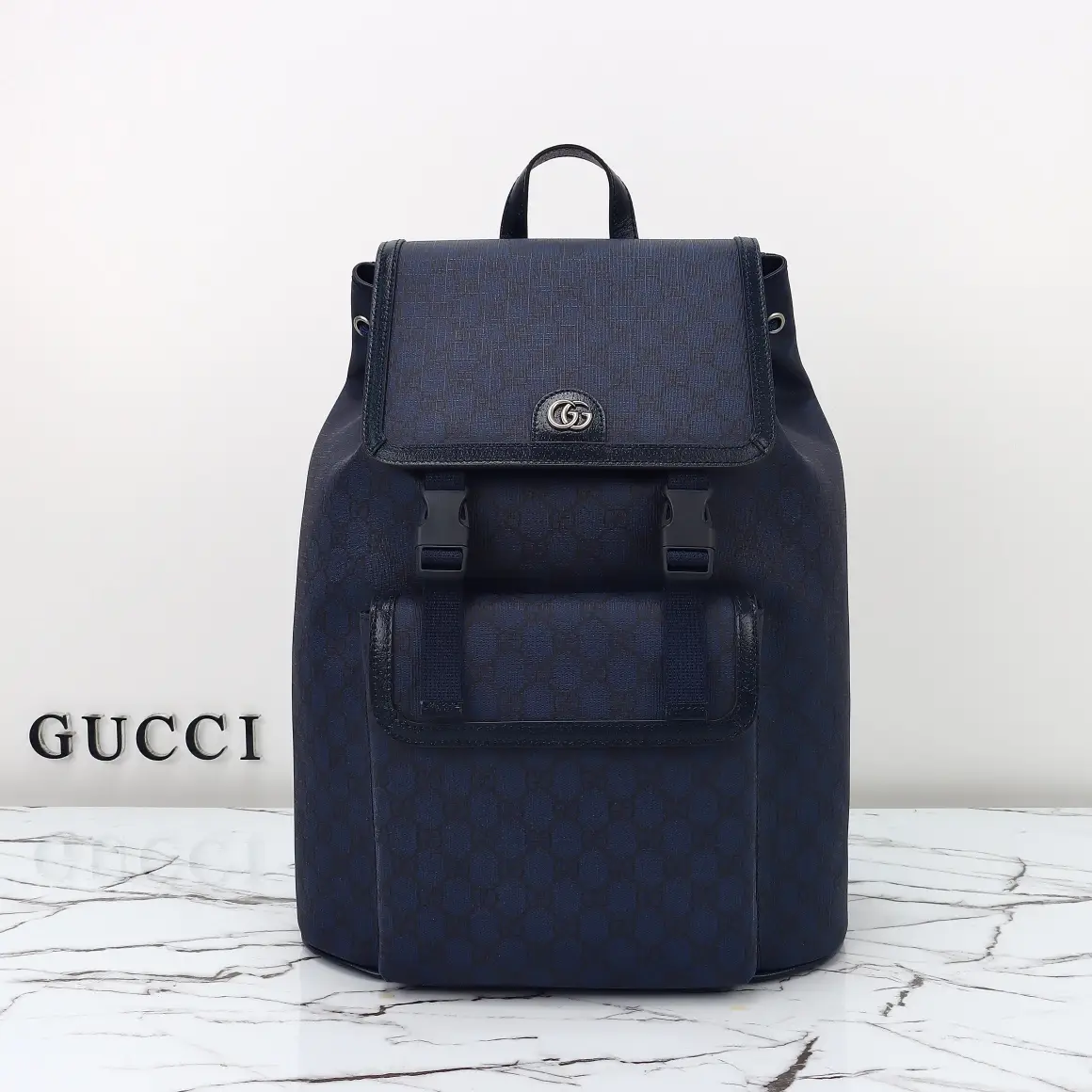 Gucci， Original leather, model number 792104 deep blue