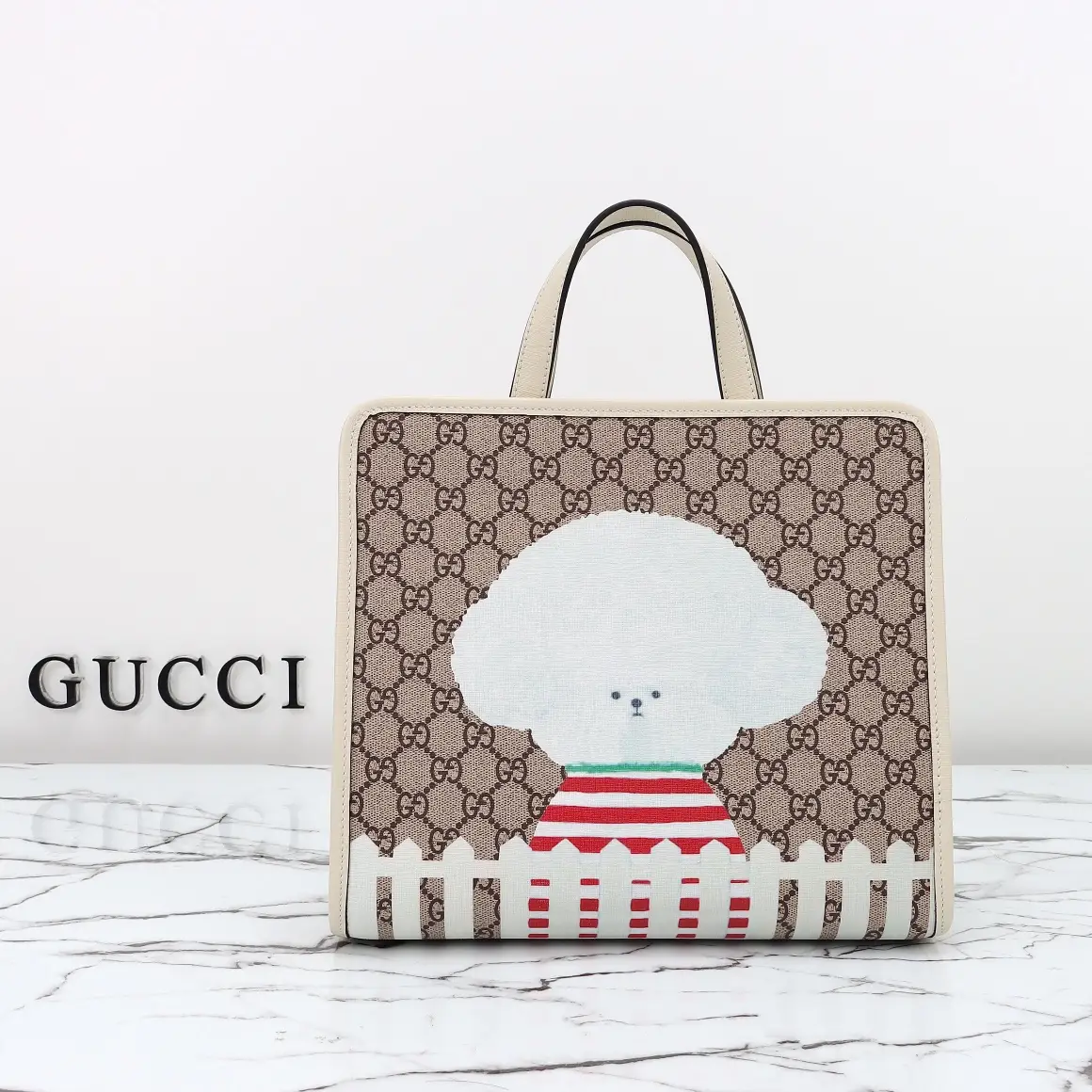 Gucci， Original leather, model number 605614 puppy