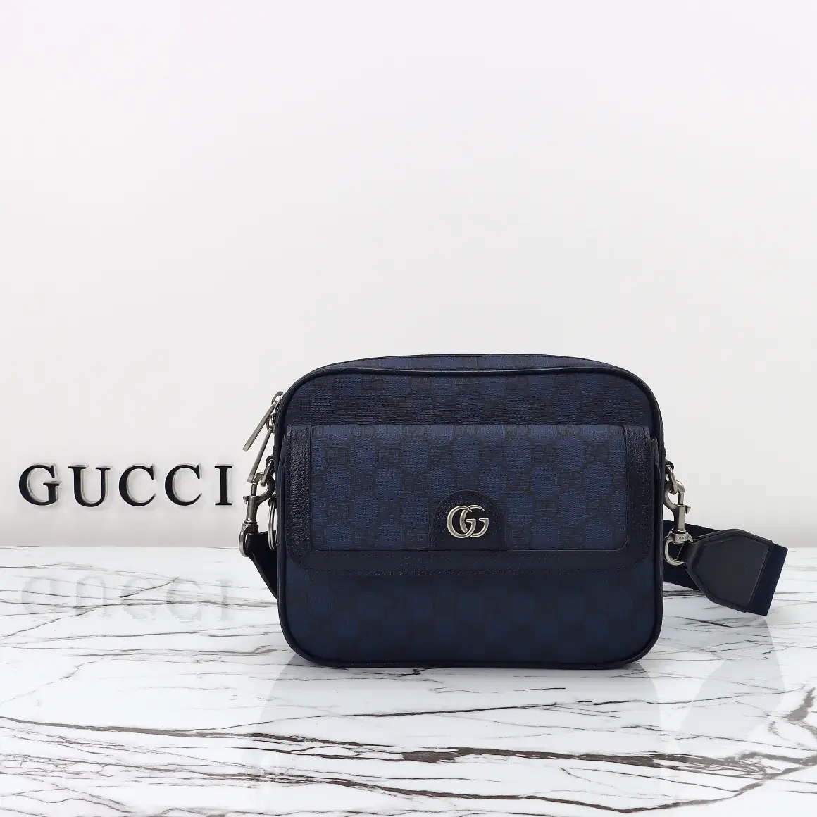 Gucci， Original leather, model number 802170, deep blue adhesive size: width 23
