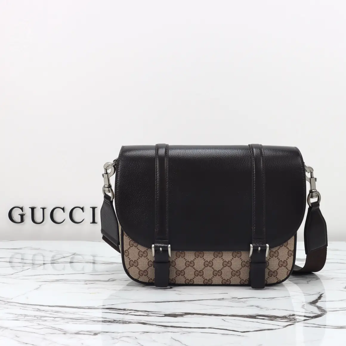 Gucci， Original leather, style number 794872 apricot cloth