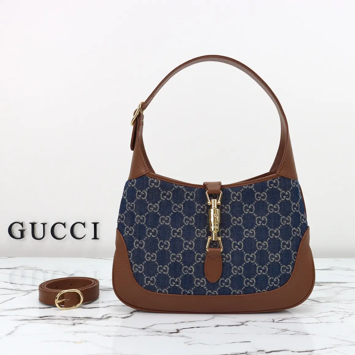 Gucci， Original leather, style 636706 brown denim fabric size: wide
