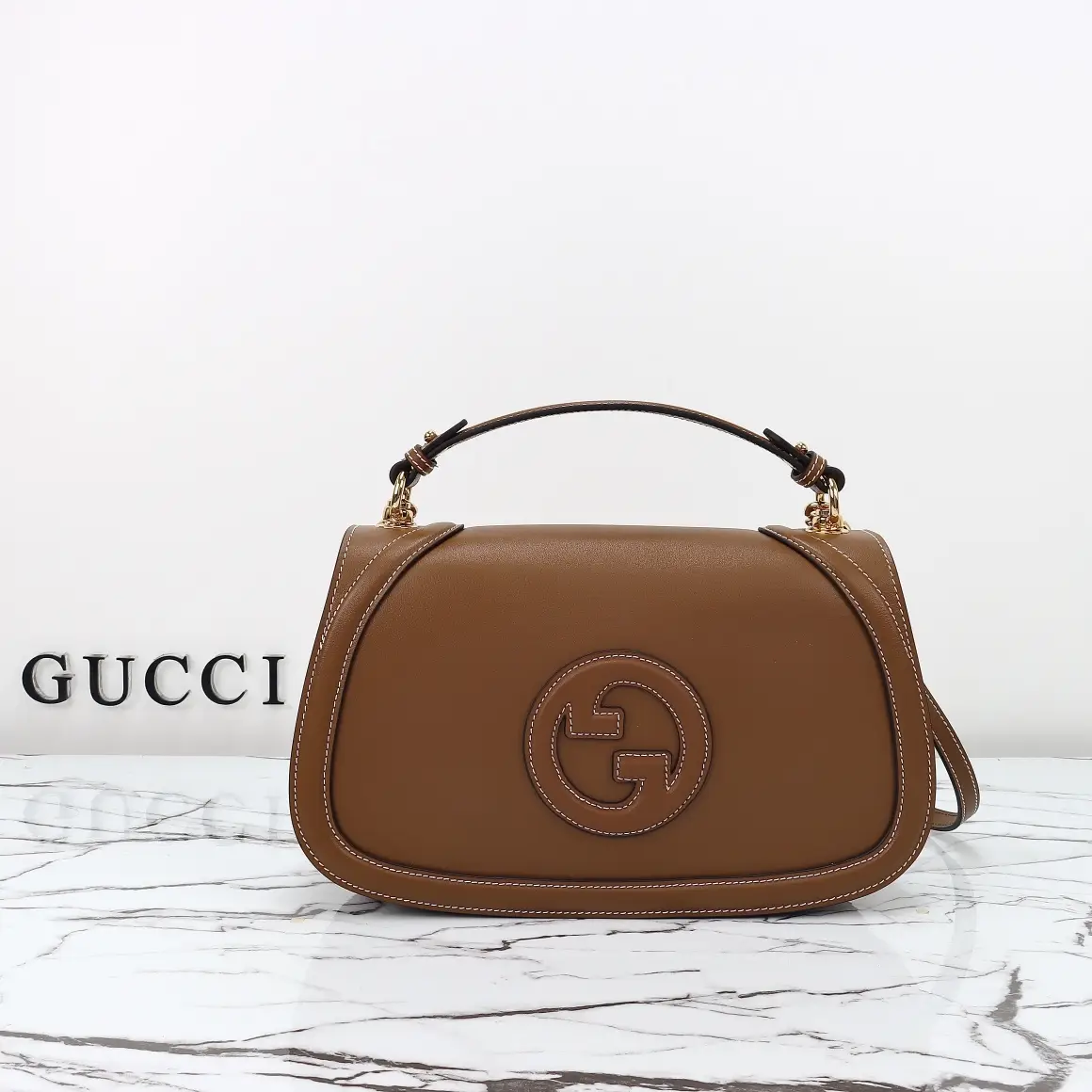 Gucci， Original leather, style 815716 brown leather