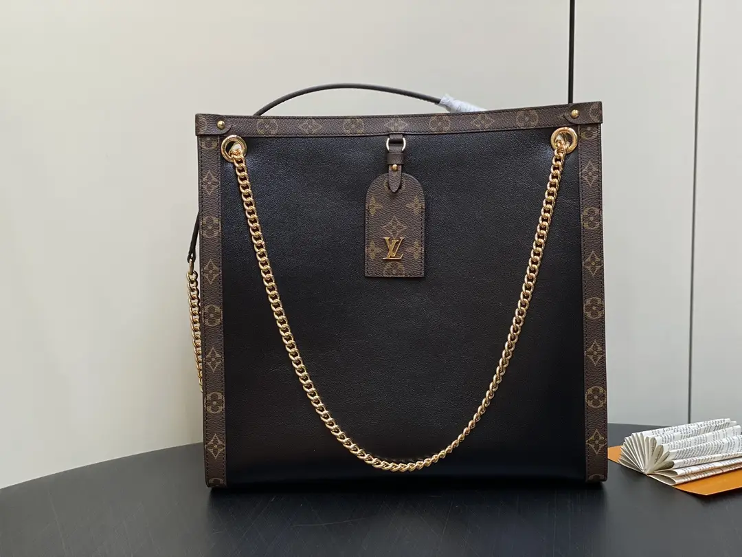 M13137 Black/Vintage Tote Bag Series Nova MM Handbag Black Leather