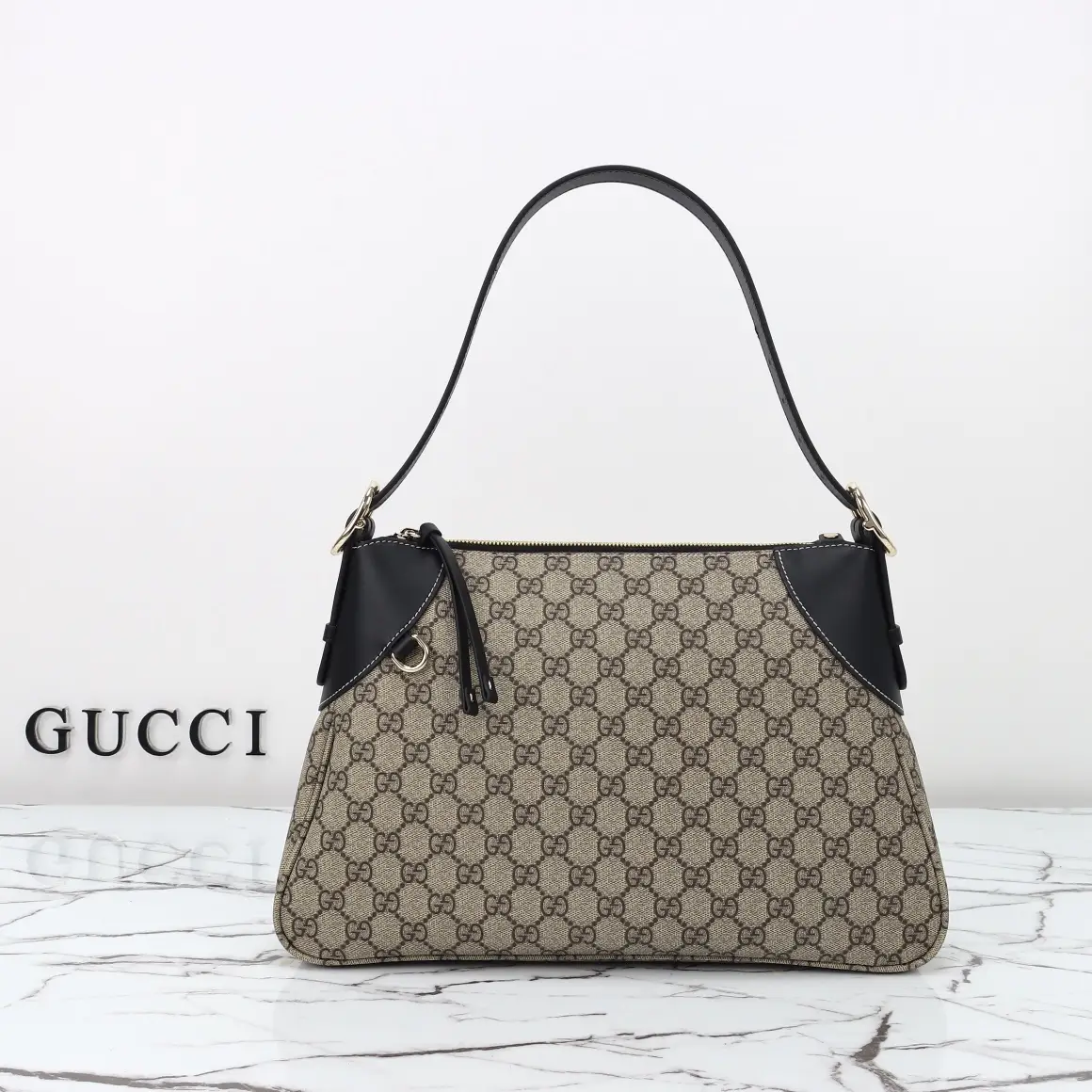 Gucci， Original leather, style 815217 apricot grams