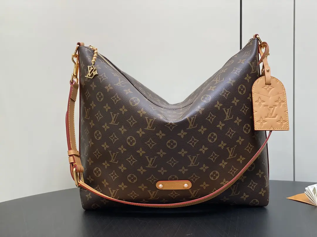 600 M14018 Old Flower Crossbody Bag Postman Bag Series LV METIS Hand