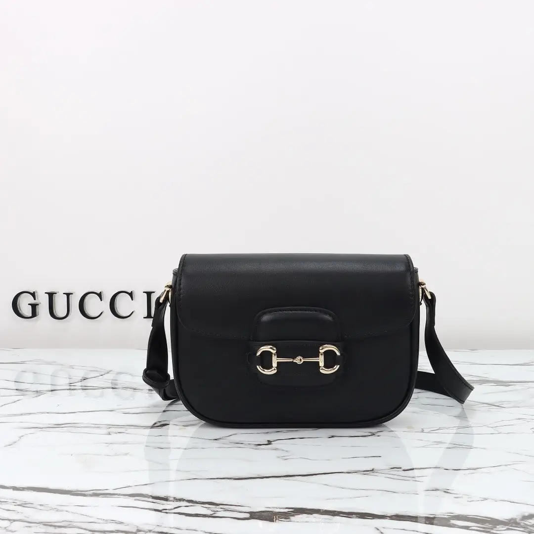 Gucci， Original leather, model number 815205 grams of leather