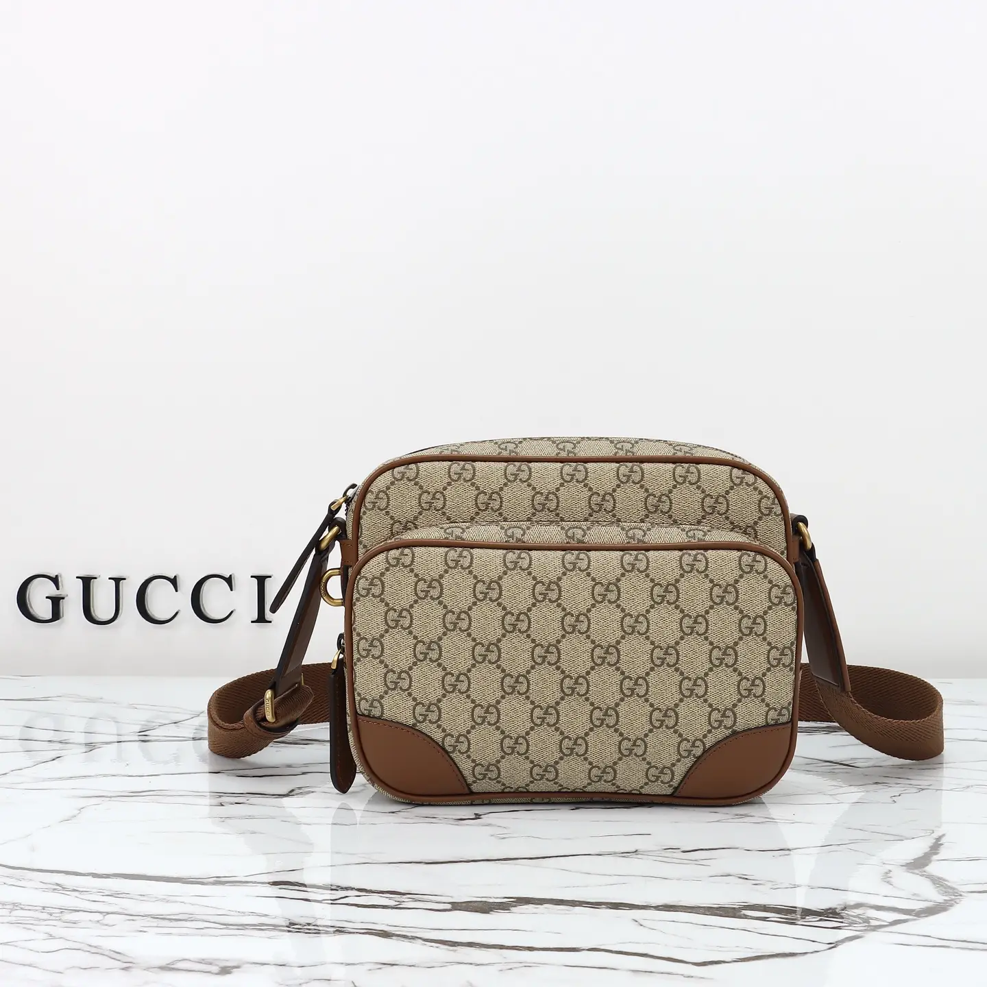Gucci， Original leather, style 821160 apricot brown size: width 23