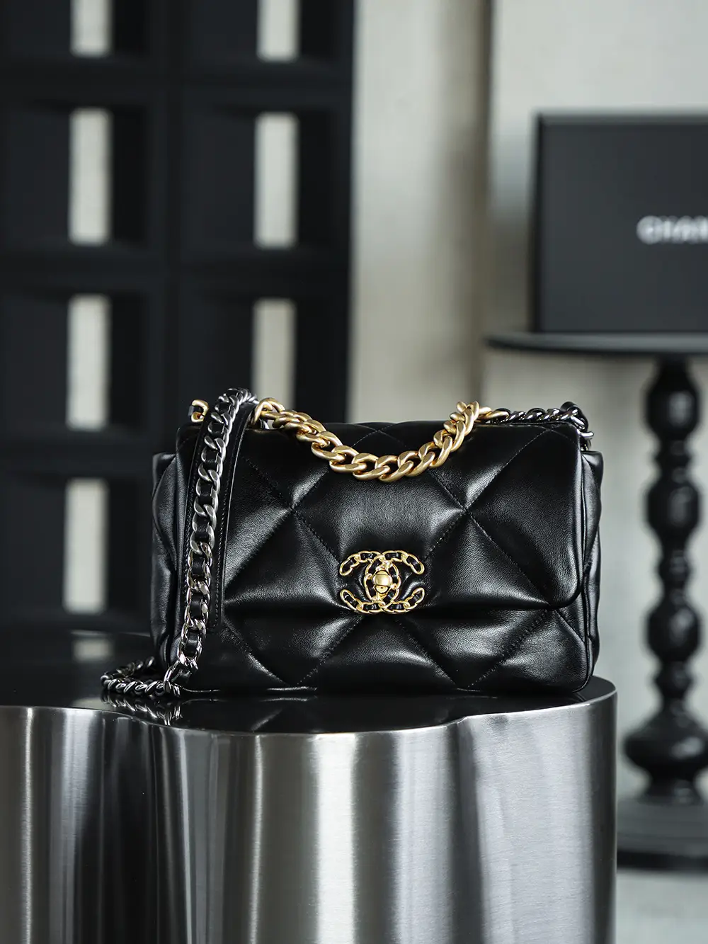 19bag Small Black Gold Appraisal Edition C-1750 One package, one code supports global authentication and inspection