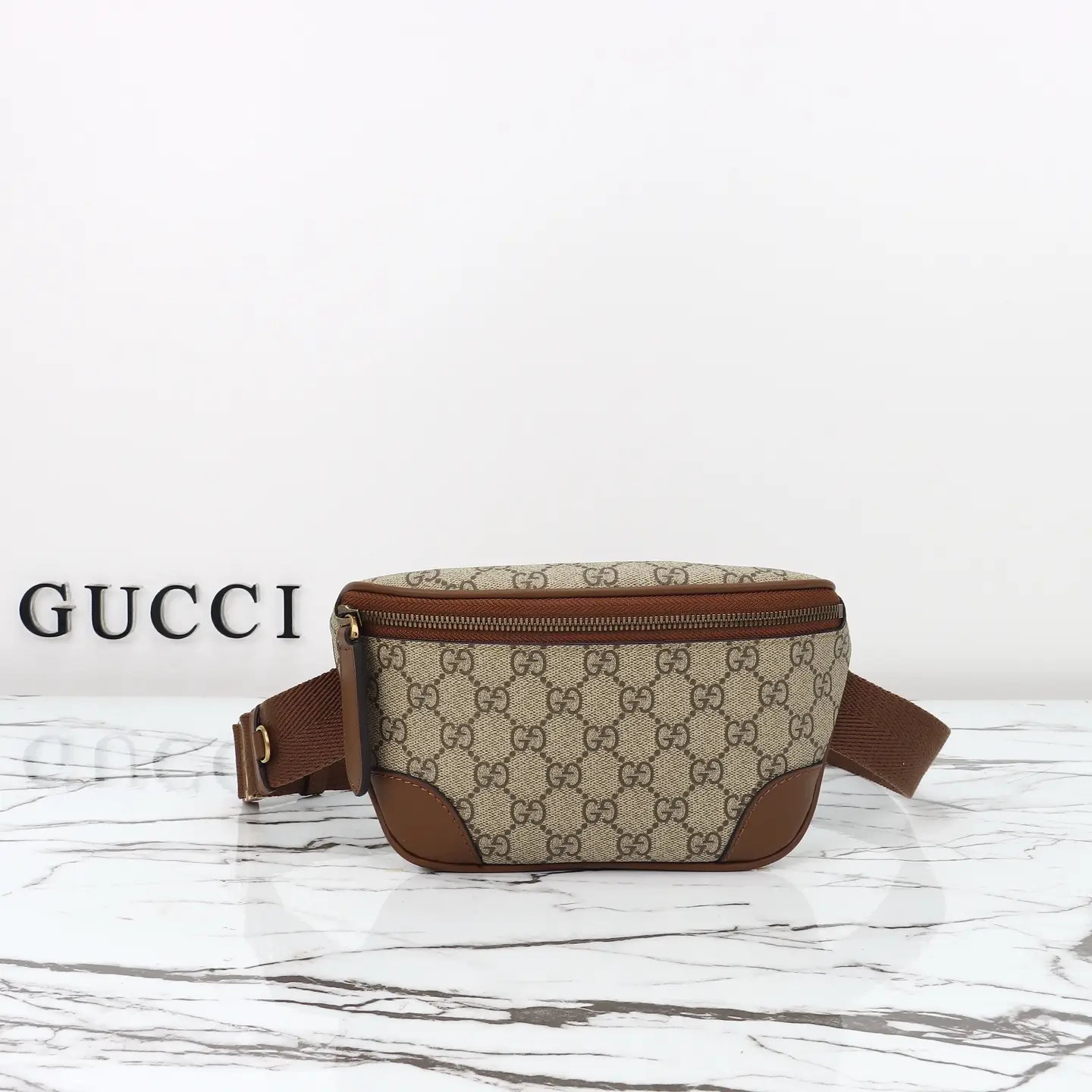 Gucci， Original leather, style 821165 apricot brown