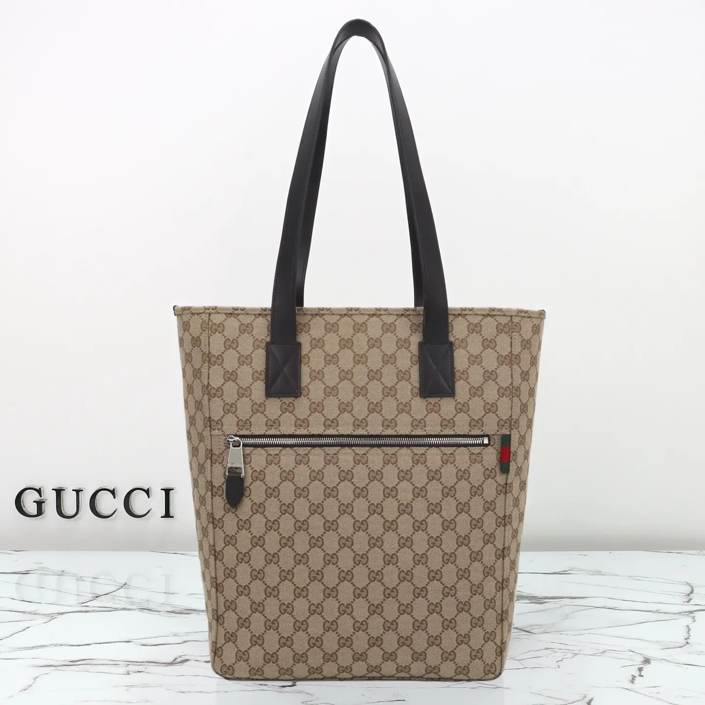 Gucci， Original leather, style 834796 apricot cloth size