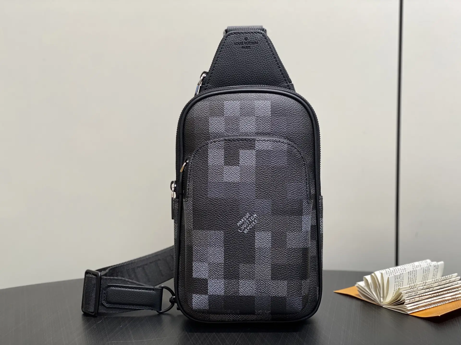 M14953 Haige camouflage men's bag chest bag Avenue small shoulder bag this style