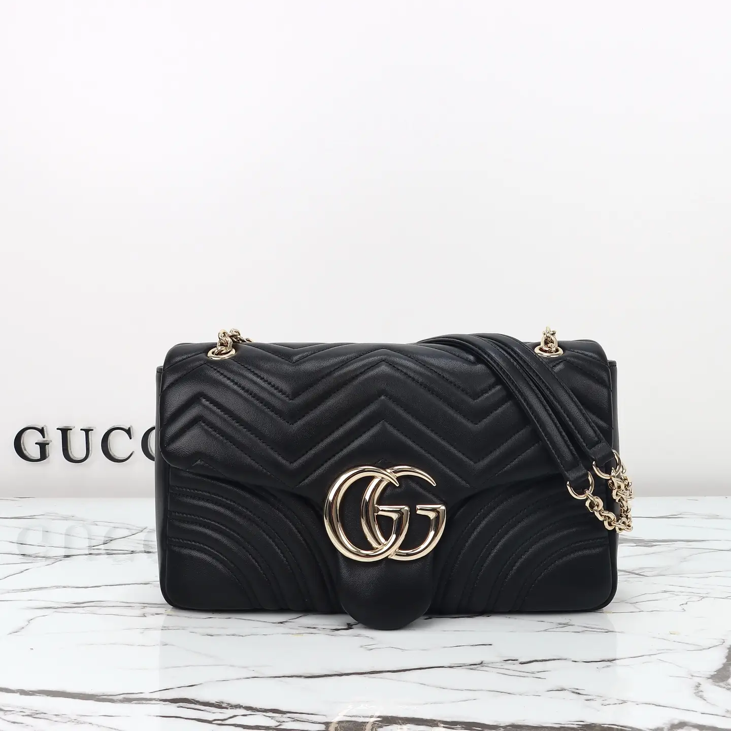 Gucci， Original leather, style 838985 grams (sheepskin lining)