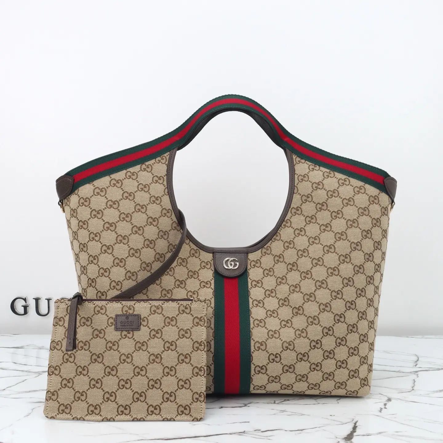 Gucci， Original leather, style 853971 Apricot cloth size