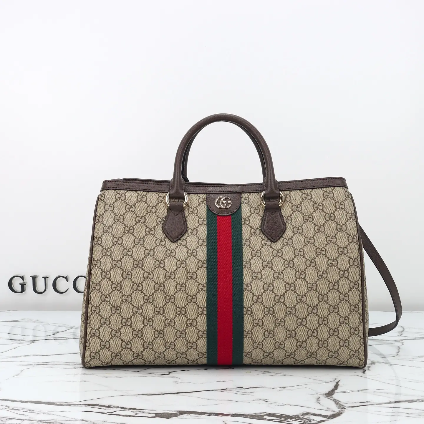 Gucci， Original leather, style 836838 Apricot coffee size: 39x wide