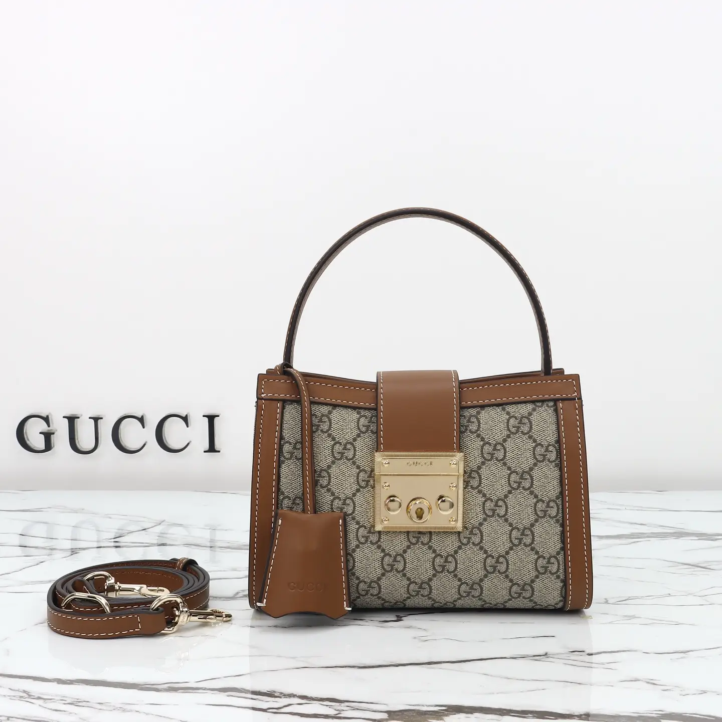 Gucci， Original leather, style 841653 Apricot Brown Size: Width 20x