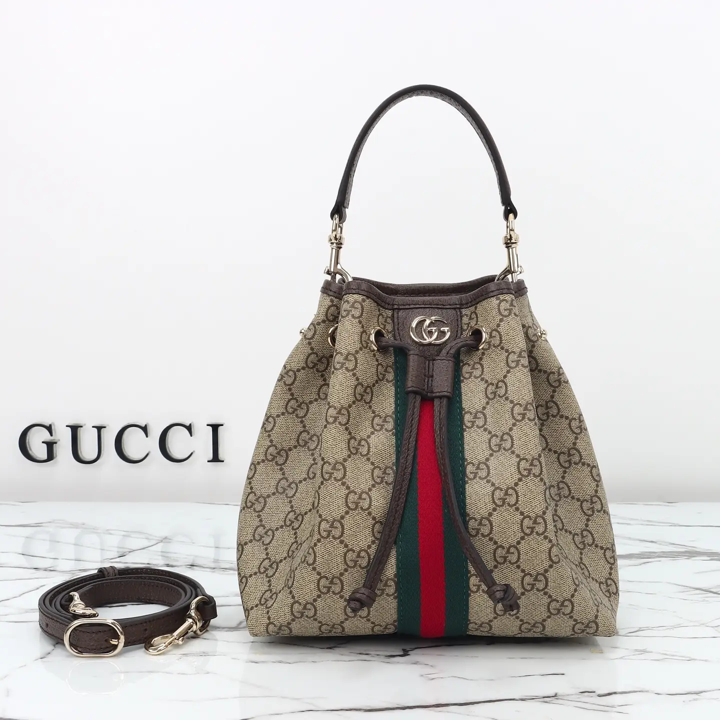 Gucci， Original leather, style 841313, brown glue size: 21x wide