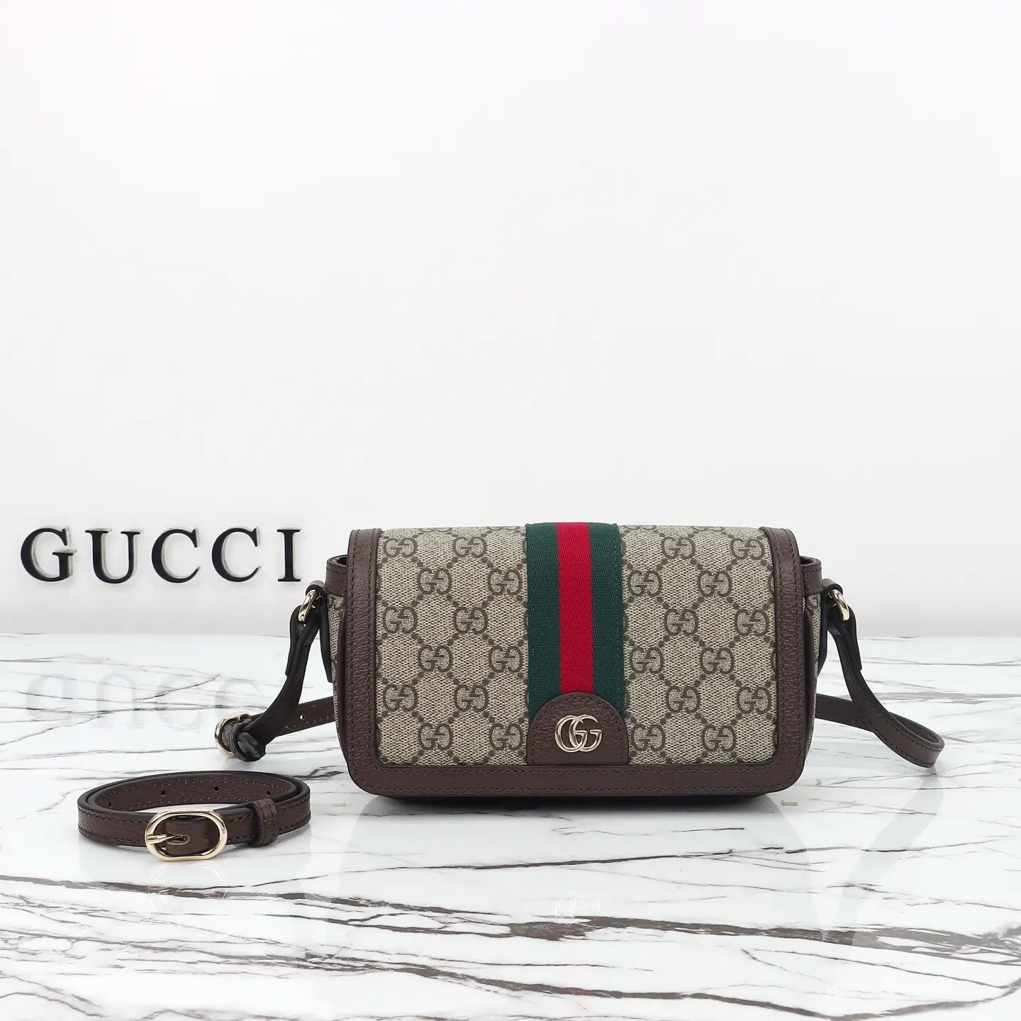 Gucci， Original leather, style 838471 Apricot Brown Size: Width 19
