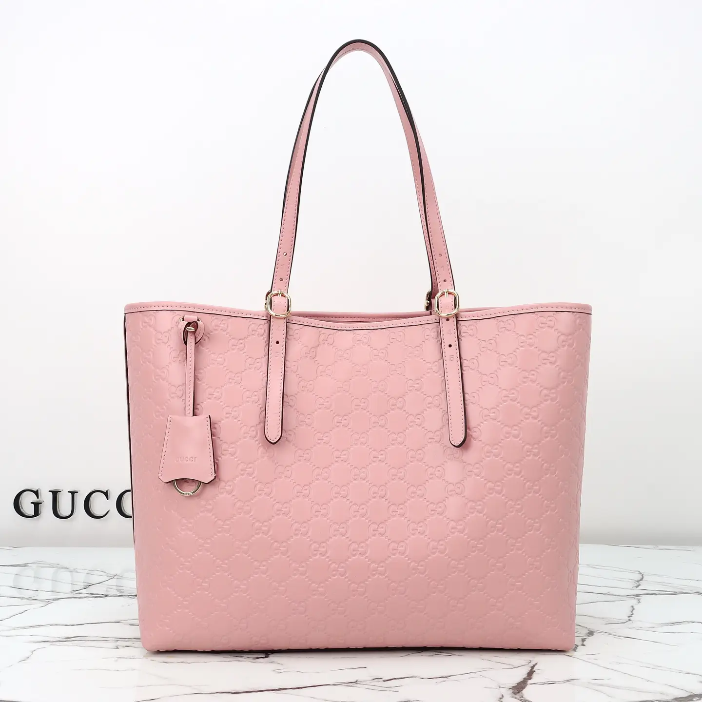 Gucci， Original leather, style 847455 powder press