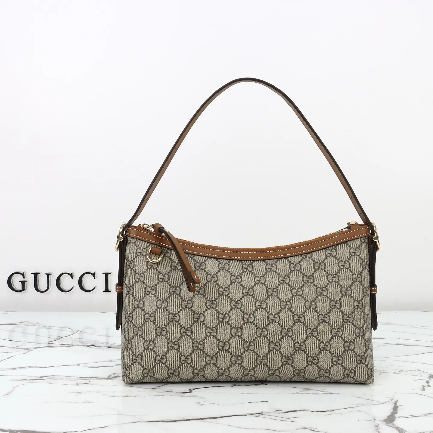 Gucci， Original leather, style 847449 apricot brown size: width 30x