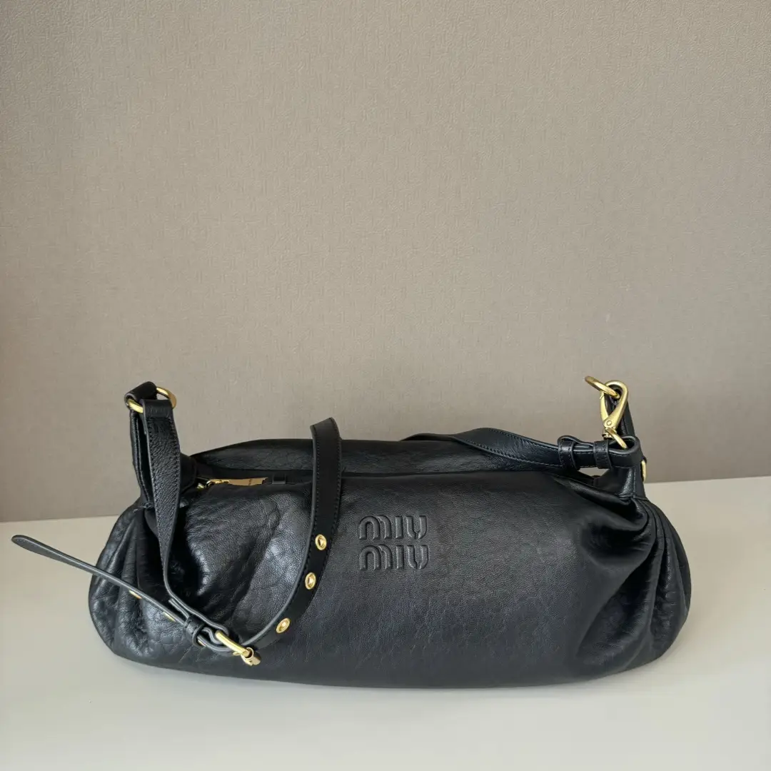 5BB001 MIU25 New Product Explosive Single Shoulder Crossbody Bag, Made of Imported Leather, Soft Leather