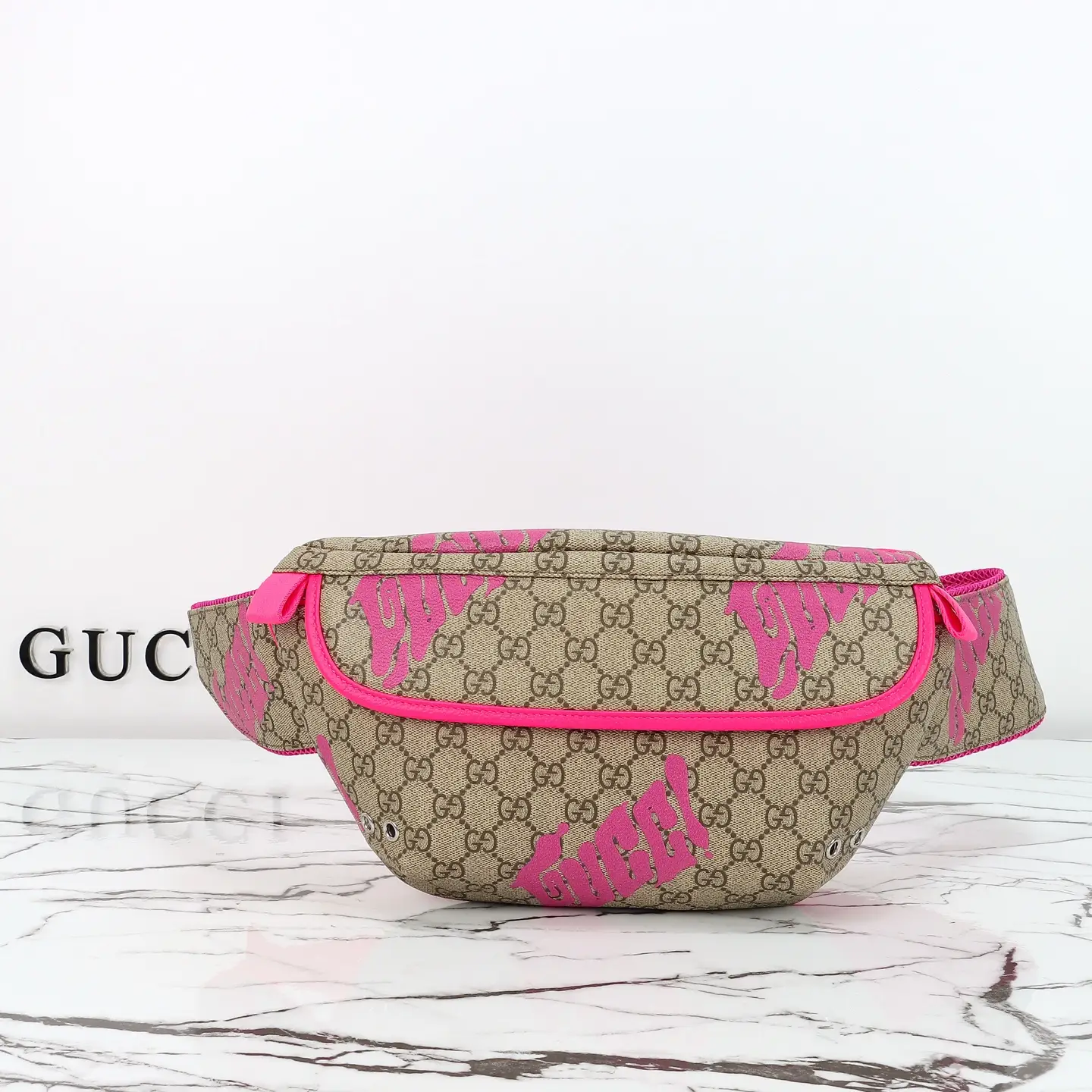 Gucci， Original leather, style 834963 purple red
