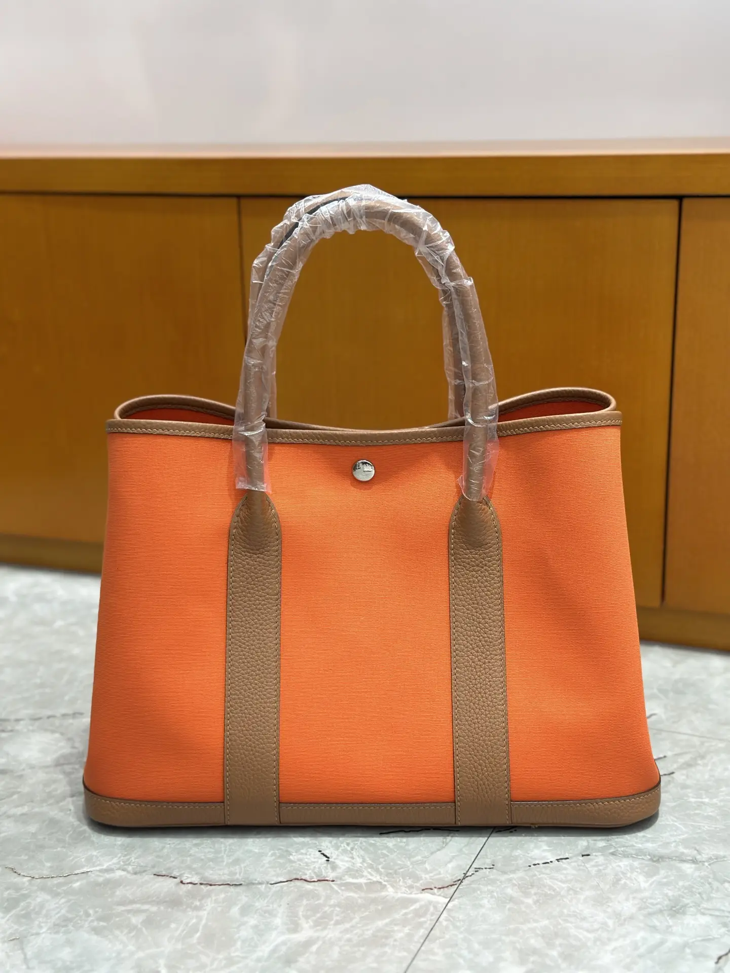 30、36cm
Garden bag single-layer canvas spot shot
Biscuits/Orange Canvas
Commuting out of the street
