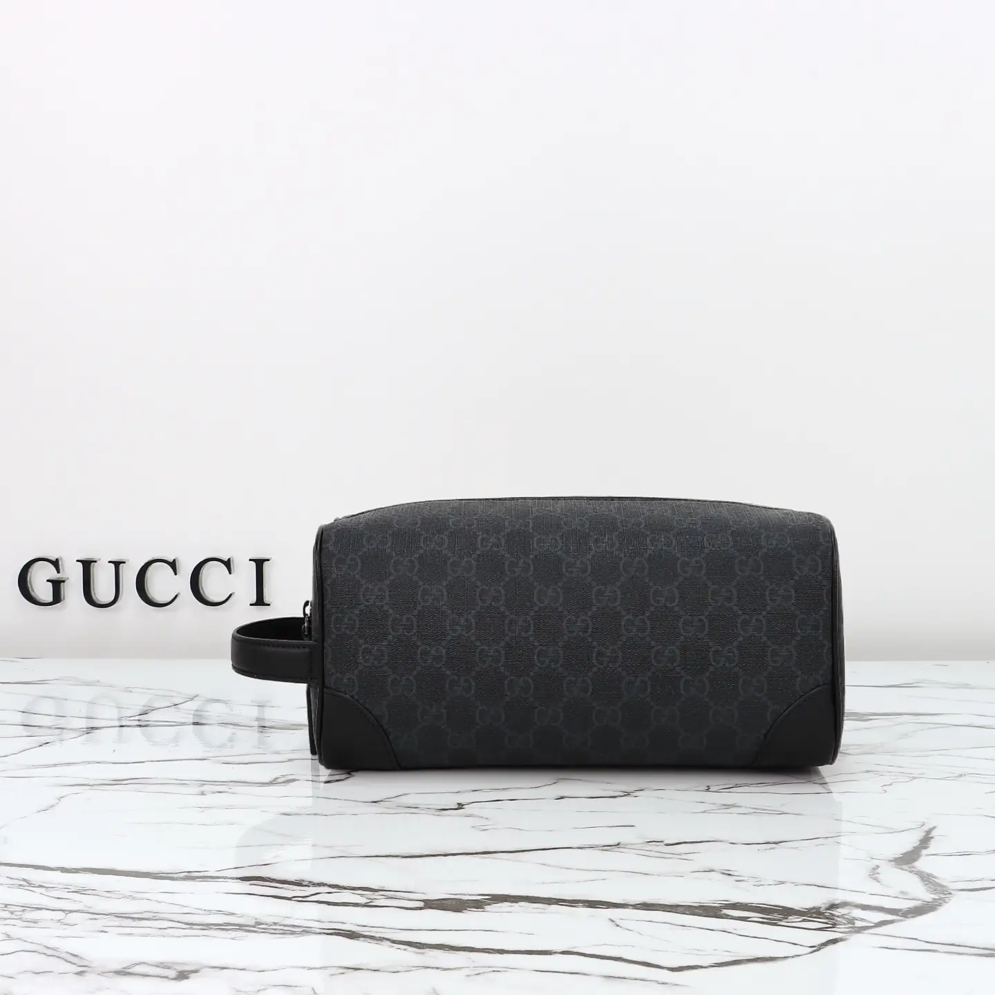 Gucci， Original leather, model number 821163 grams, adhesive size: width 28x