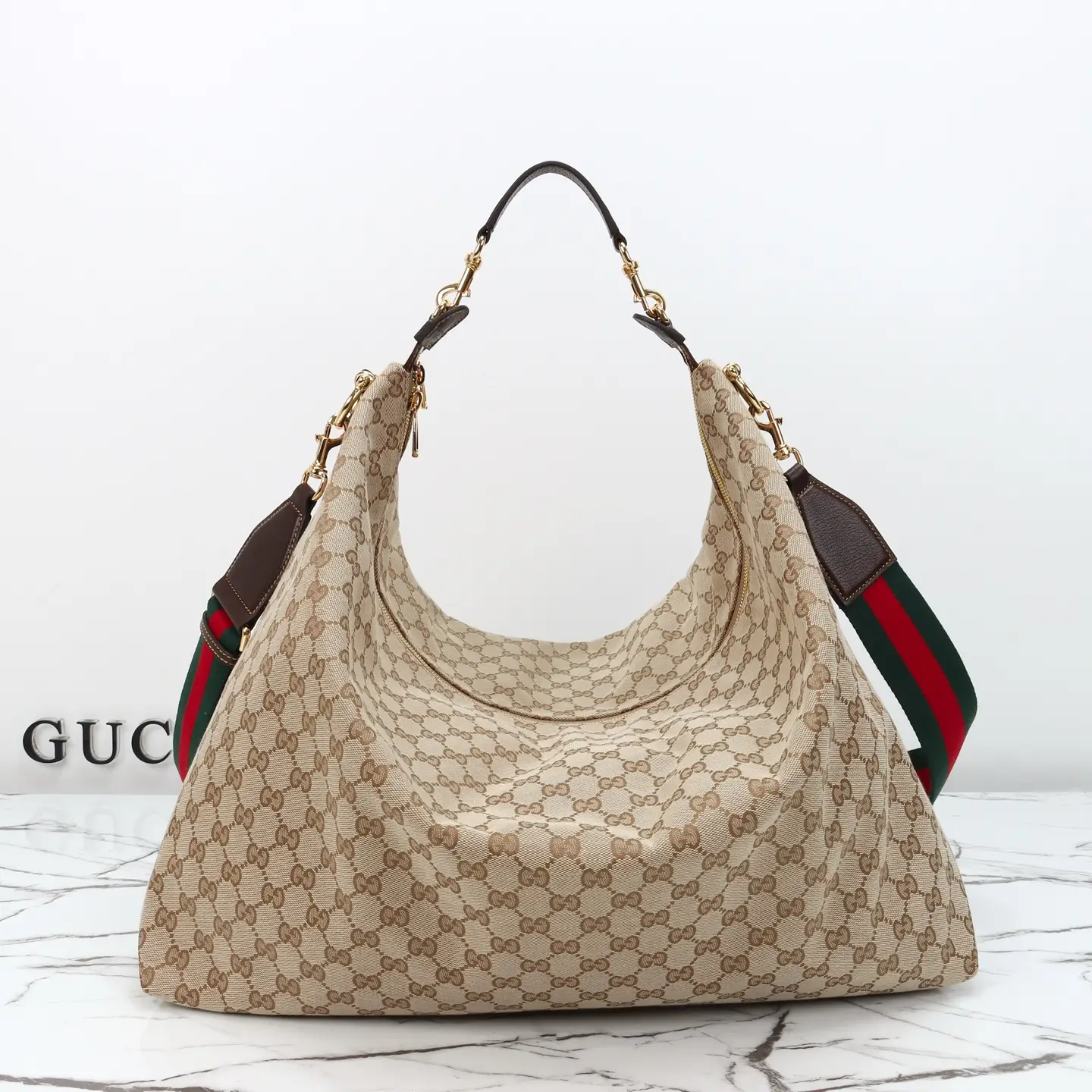 Gucci， Original leather, style 864485 apricot cloth