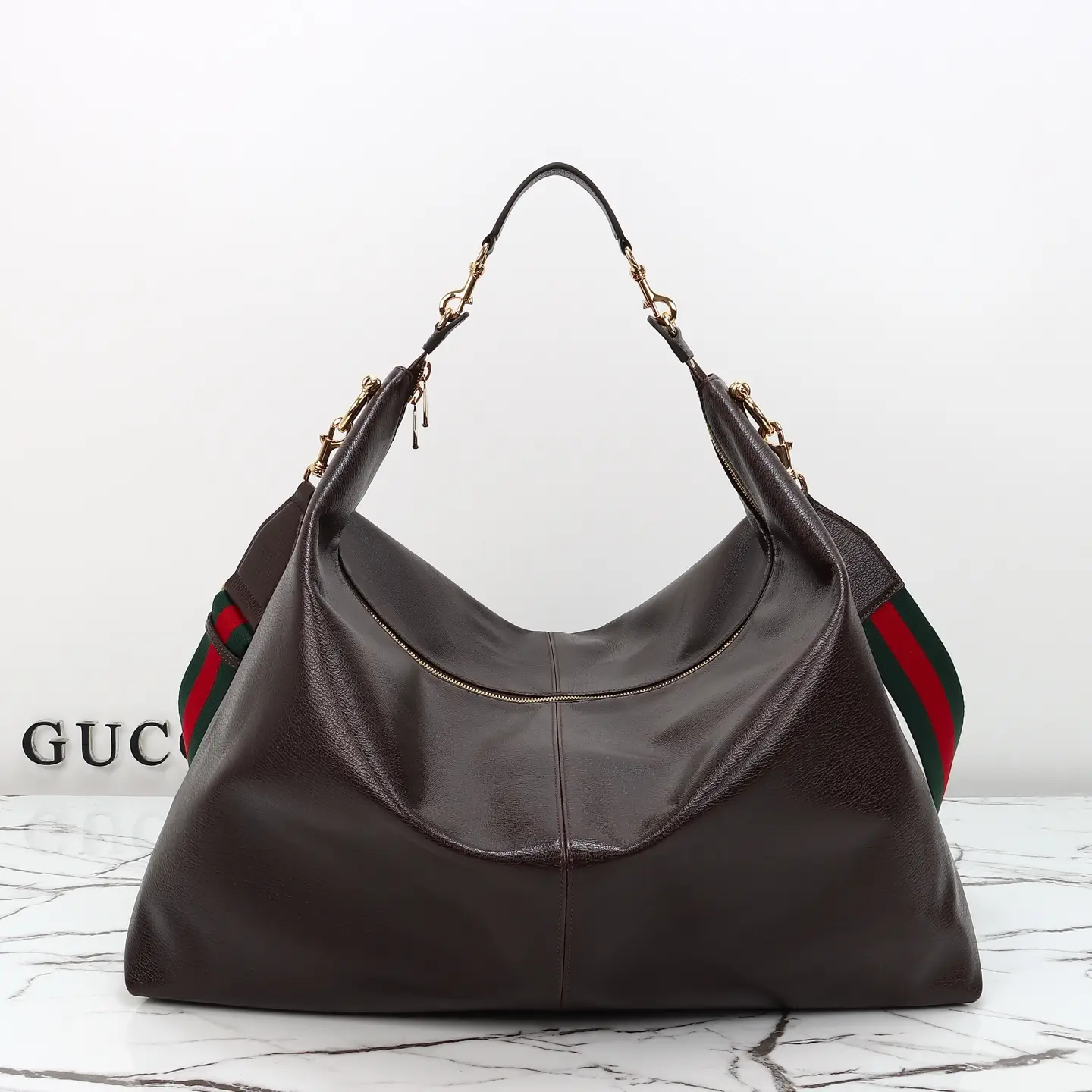 Gucci， Original leather, model number 864485 brown leather