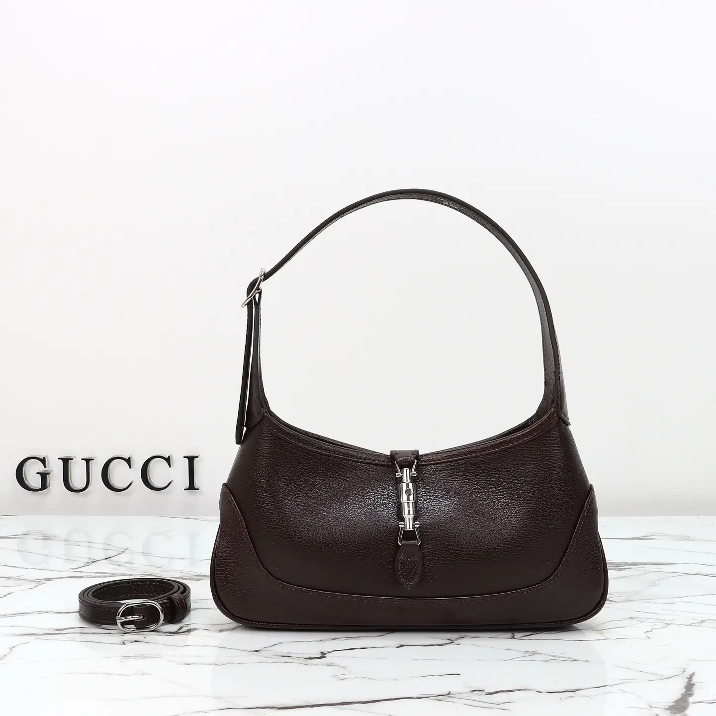 Gucci， Original leather, style 863137 brown/sheepskin, inner dimensions