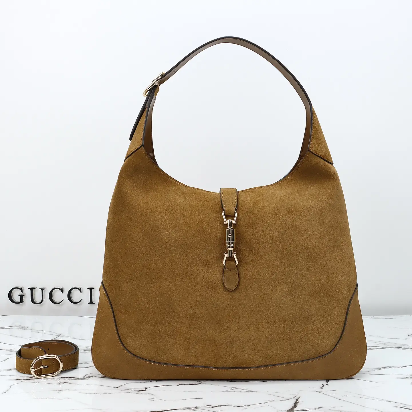 Gucci， Original leather, style 841542 brown mill