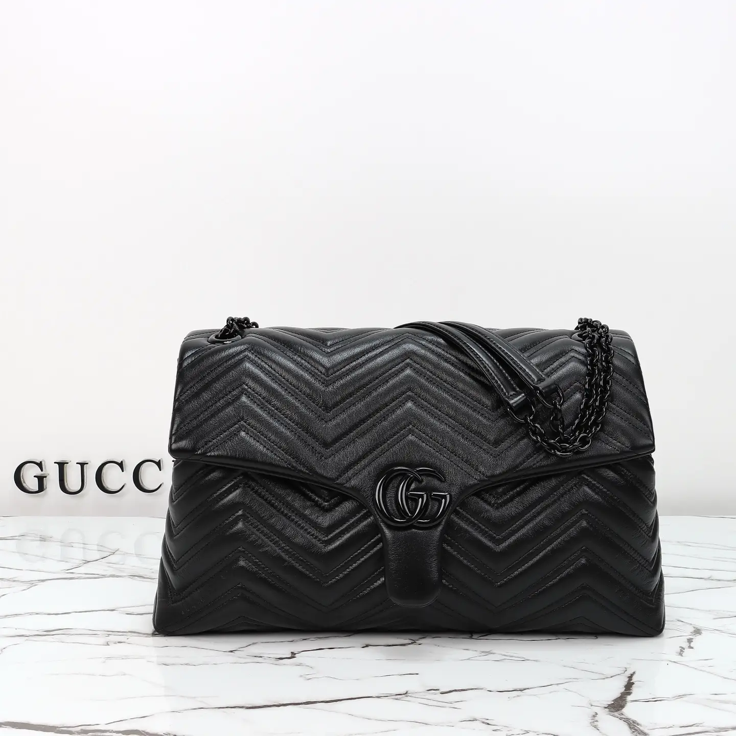Gucci， Original leather, model number 850659 grams leather size: width 37