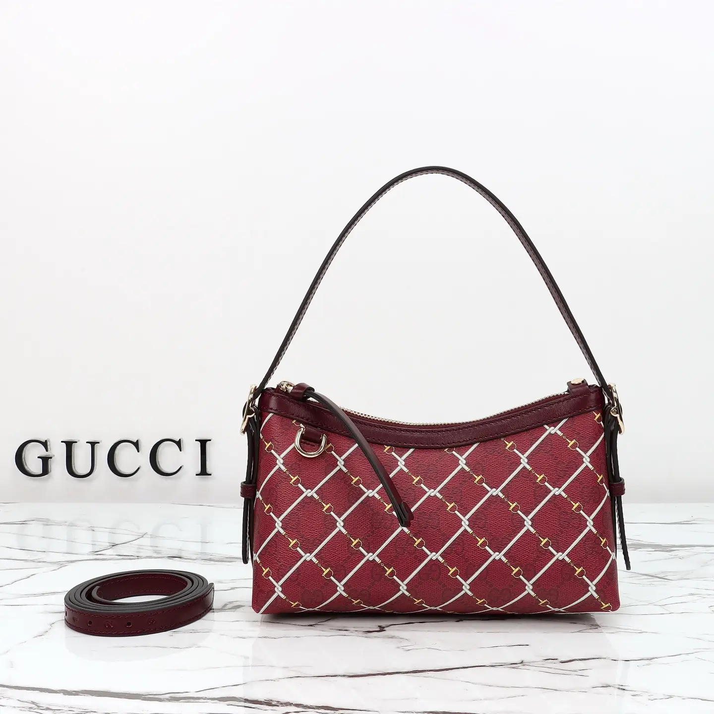 Gucci， Original leather, model number 847450 New Year's