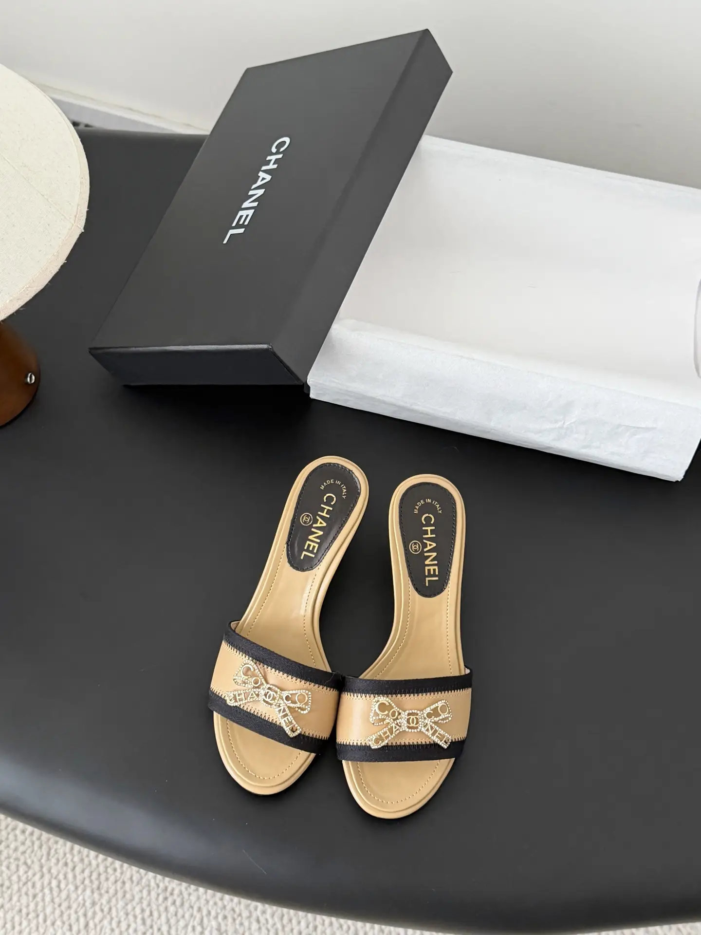 Chanel 26K Spring/Summer New Product Bow High Heels
Grandma Xiang's always elegant socialite