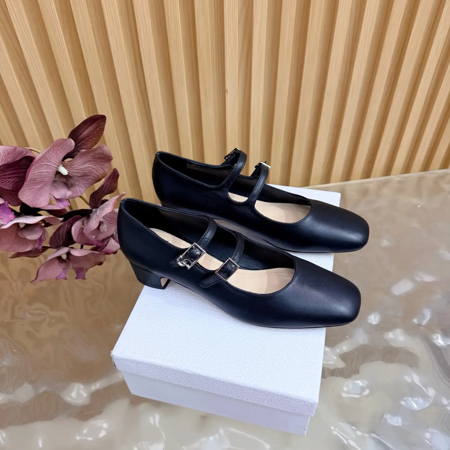 DIOR 2026 Spring/Summer New Product CD Buckle High Heel Temperament Single Shoe This Complete Length