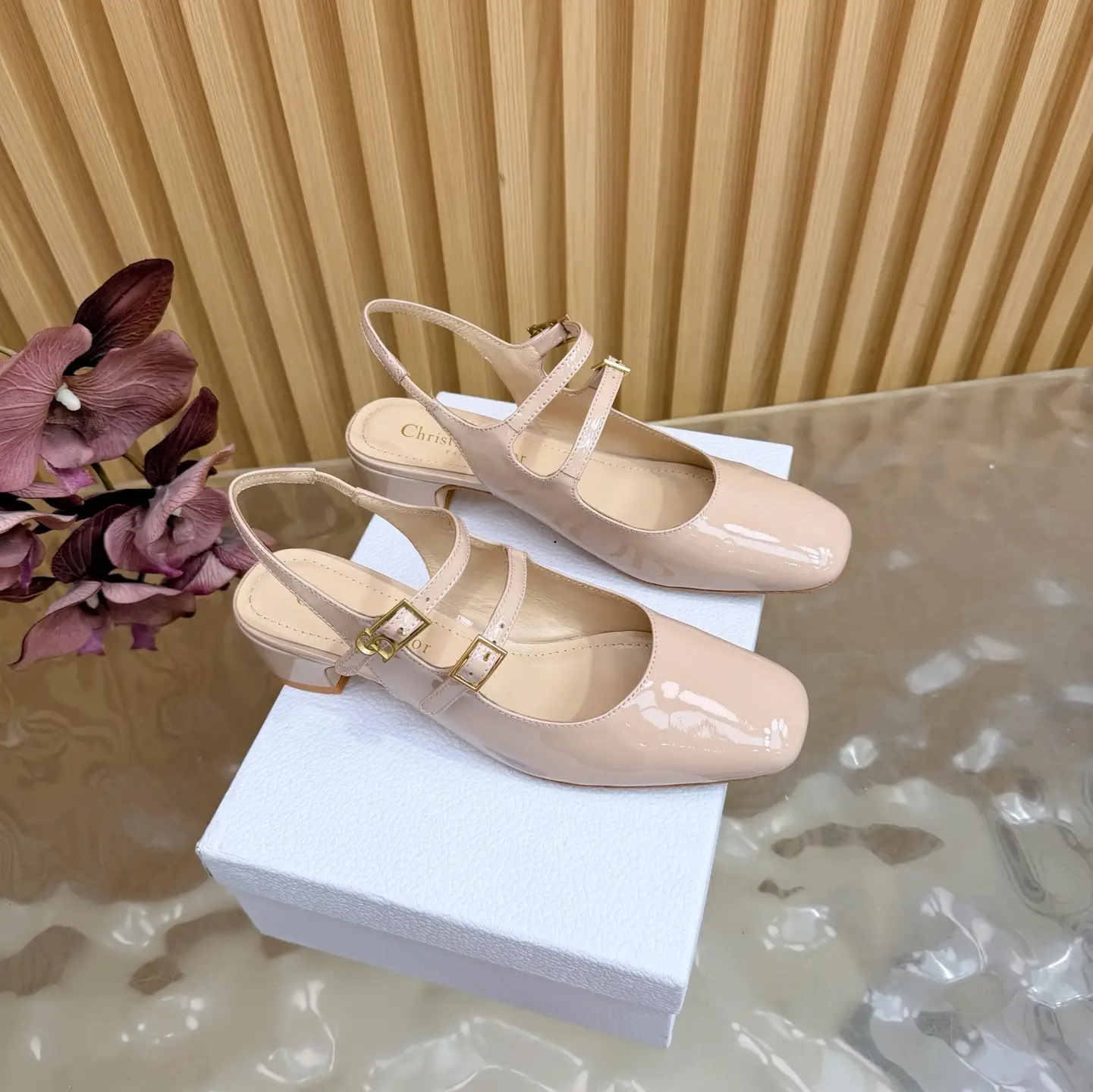 DIOR 2026 Spring/Summer New Product CD Buckle High Heel Temperament Single Shoe This Complete Length