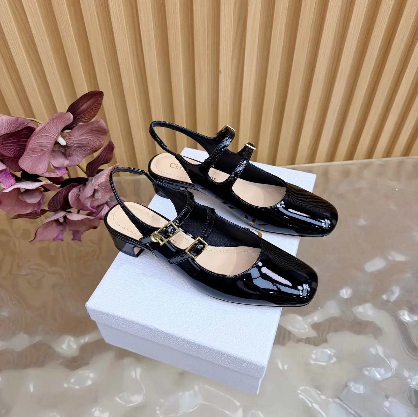 DIOR 2026 Spring/Summer New Product CD Buckle High Heel Temperament Single Shoe This Complete Length