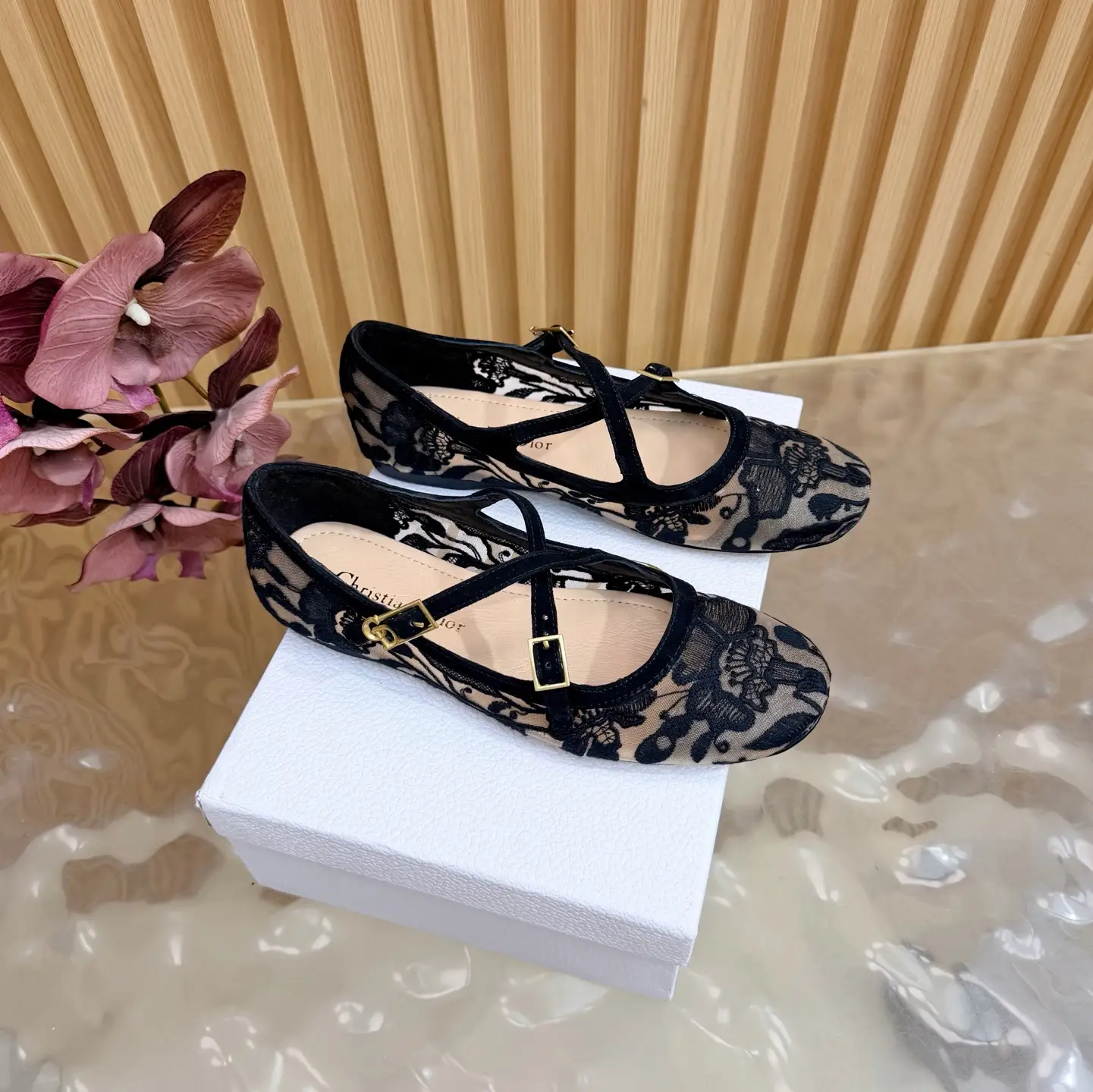 DIOR 2026 Spring/Summer New Product CD Buckle High Heel Temperament Single Shoe This Complete Length