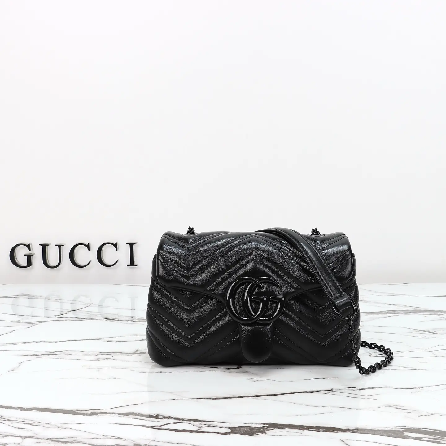 Gucci， Original leather, model number 856368 grams leather size: 20x width