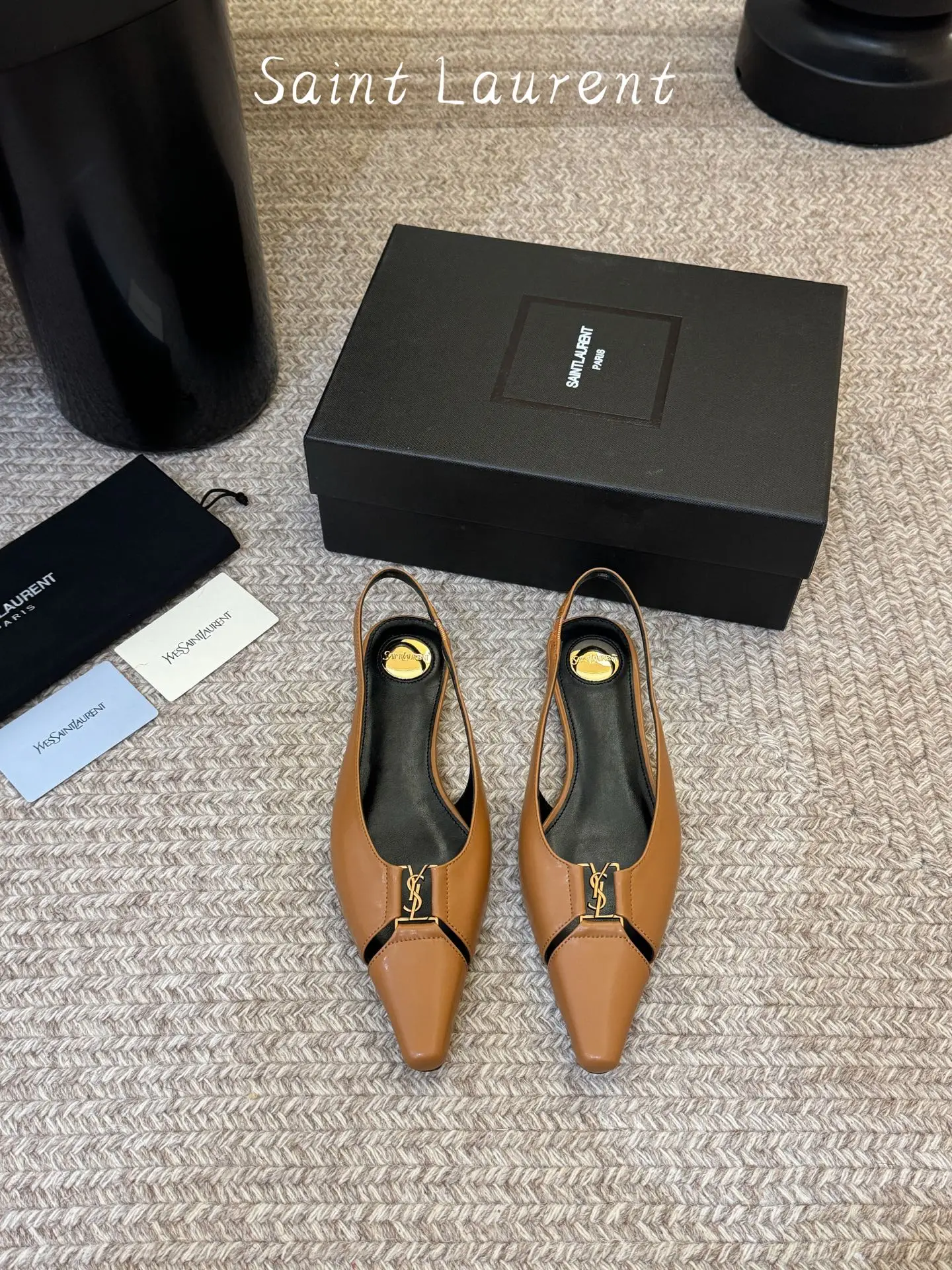 two hundred and eighty
Saint Lauren * Saint Laurent runway style super pointed flat bottom