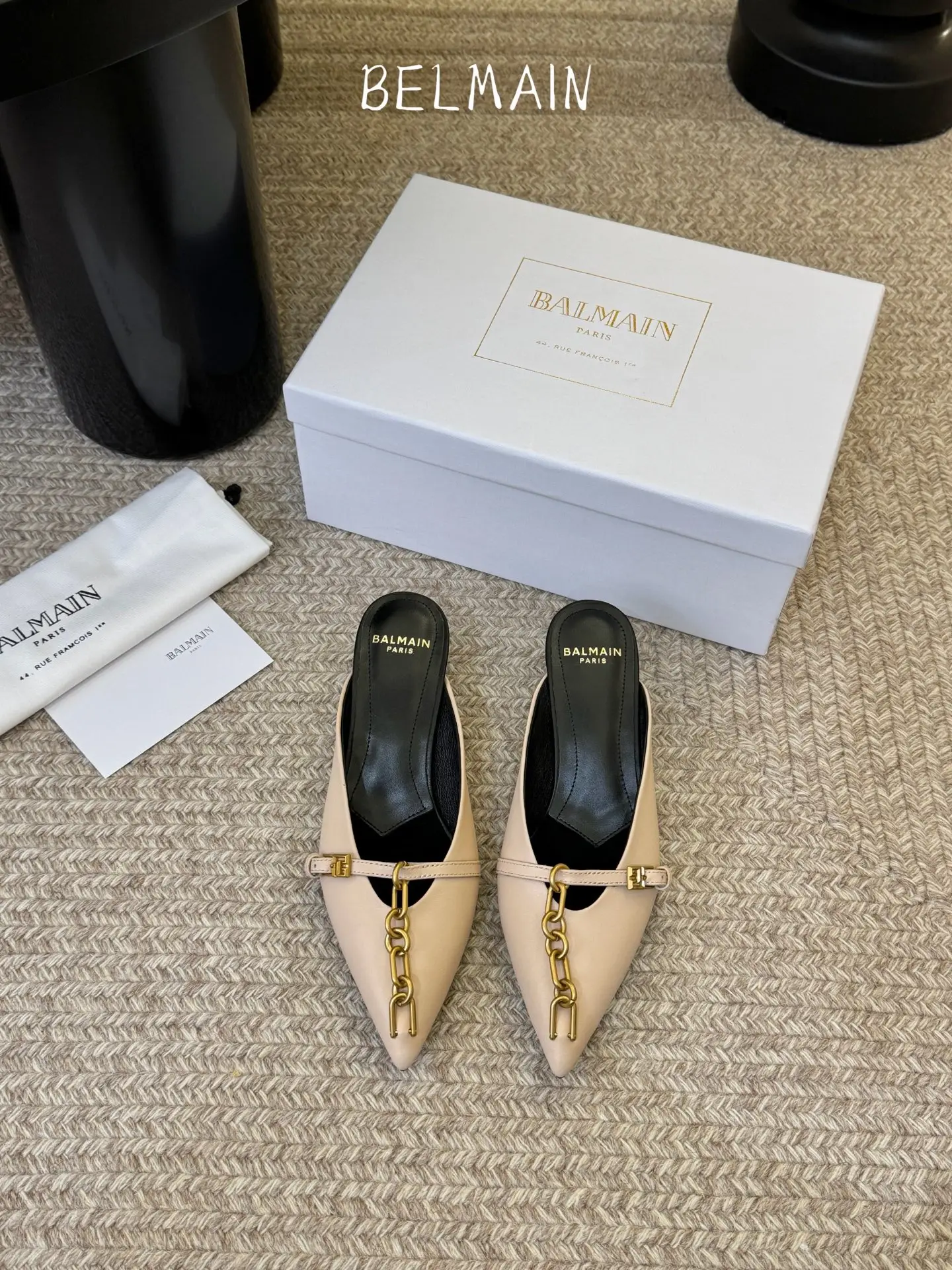 two hundred and seventy-five
BALENCA * A new leather slipper series from Balenciaga! this