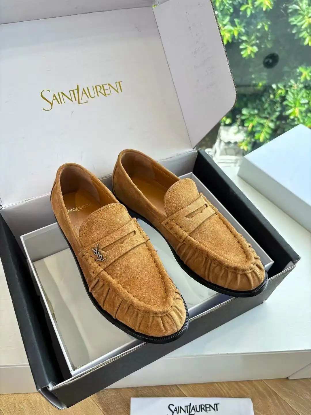 350 men's size ➕ 30 Saint Lauren * YSL Saint Laurent 20