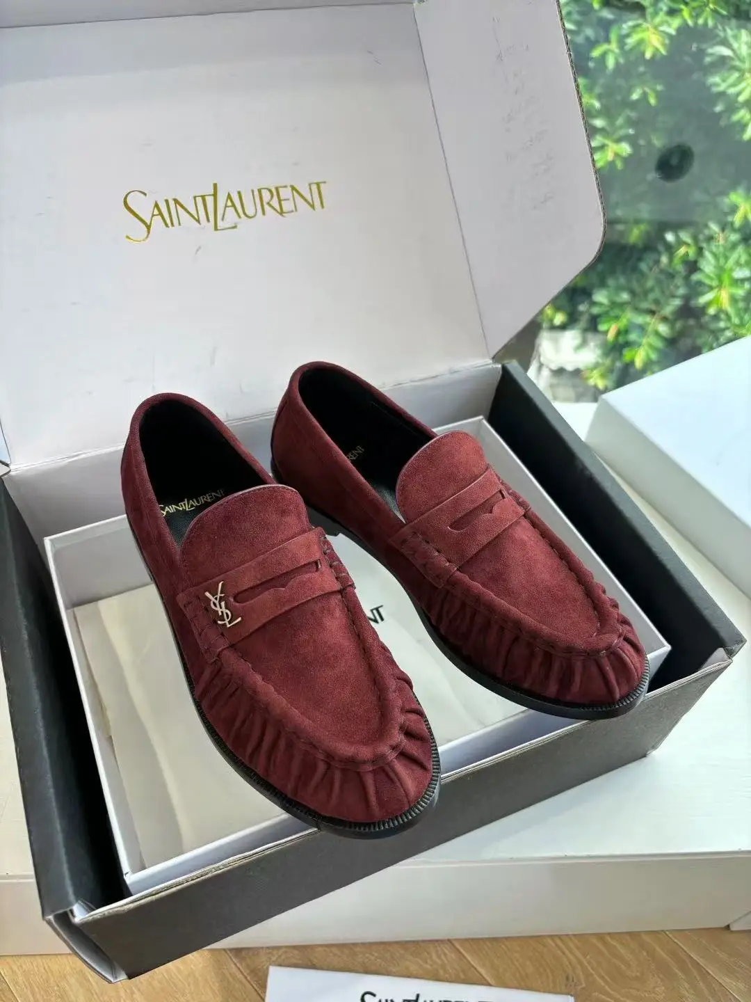 350 men's size ➕ 30 Saint Lauren * YSL Saint Laurent 20