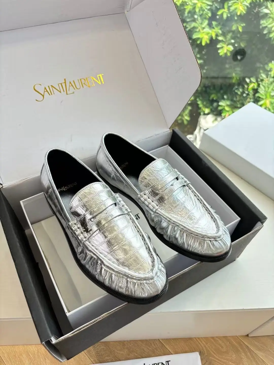 350 men's size ➕ 30 Saint Lauren * YSL Saint Laurent 20