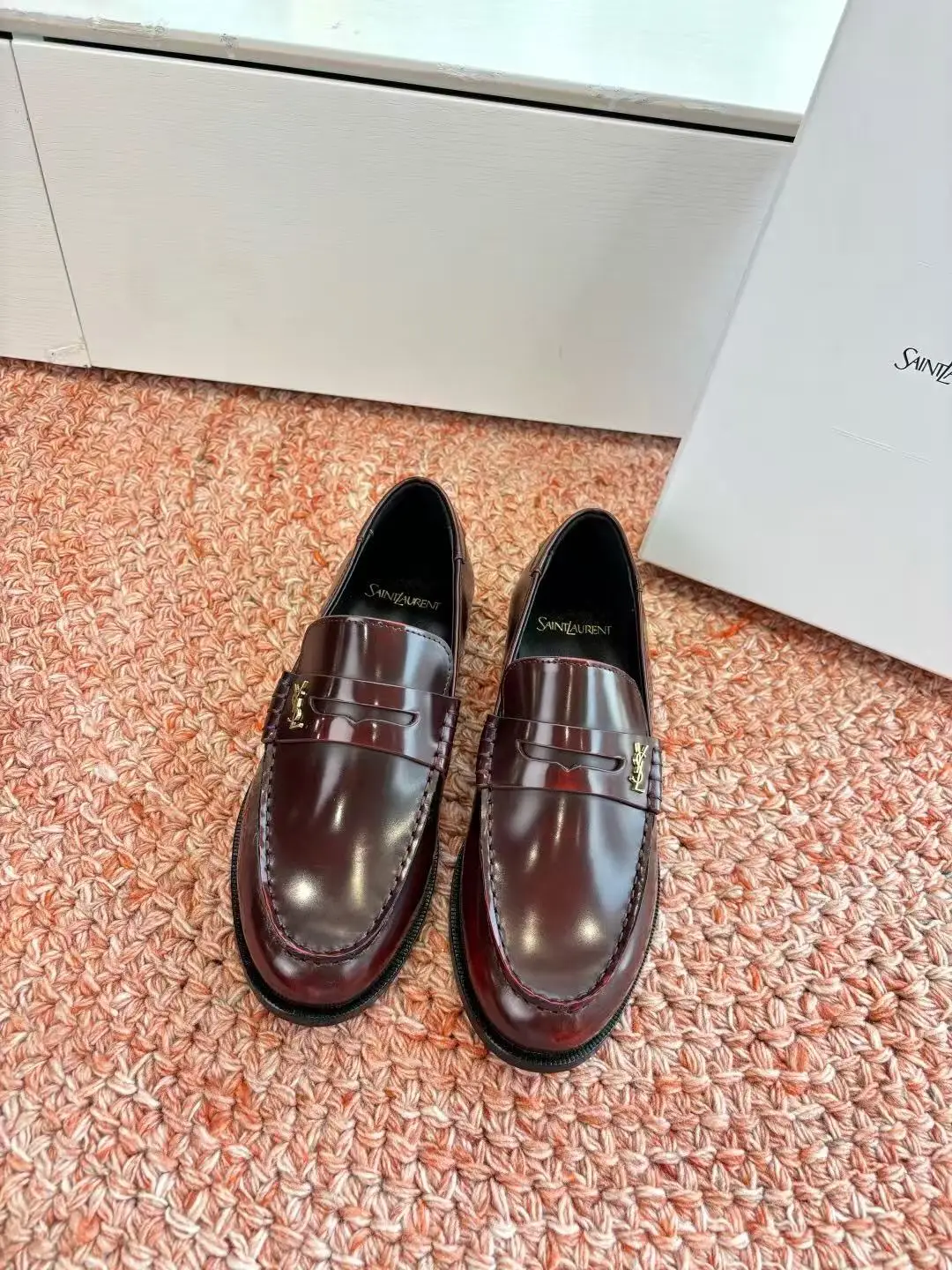 350 men's size ➕ 30 Saint Lauren * YSL Saint Laurent 20