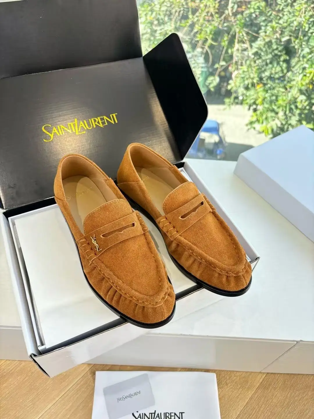 350 men's size ➕ 30 Saint Lauren * YSL Saint Laurent 20