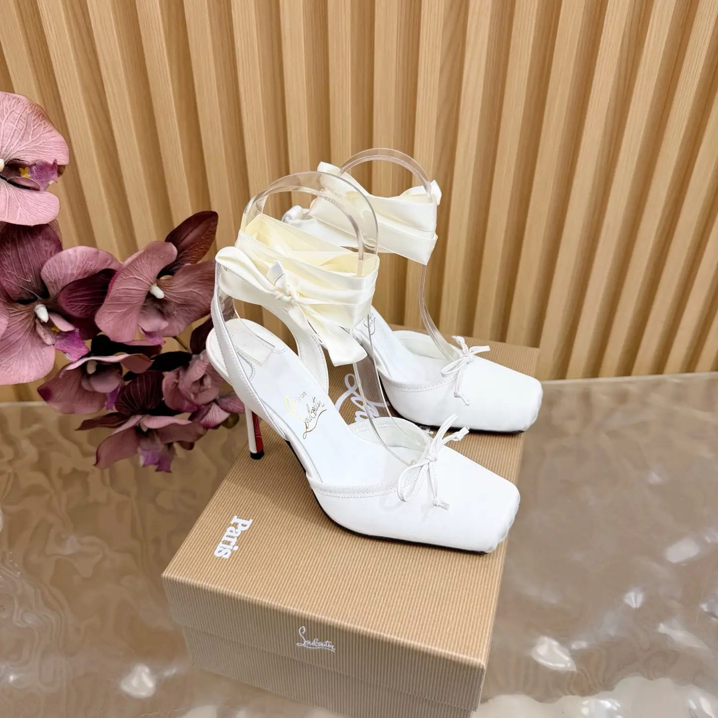 2026 Spring/Summer New Fashion Show Ballet Bow High Heel Sandals
CL red background forever