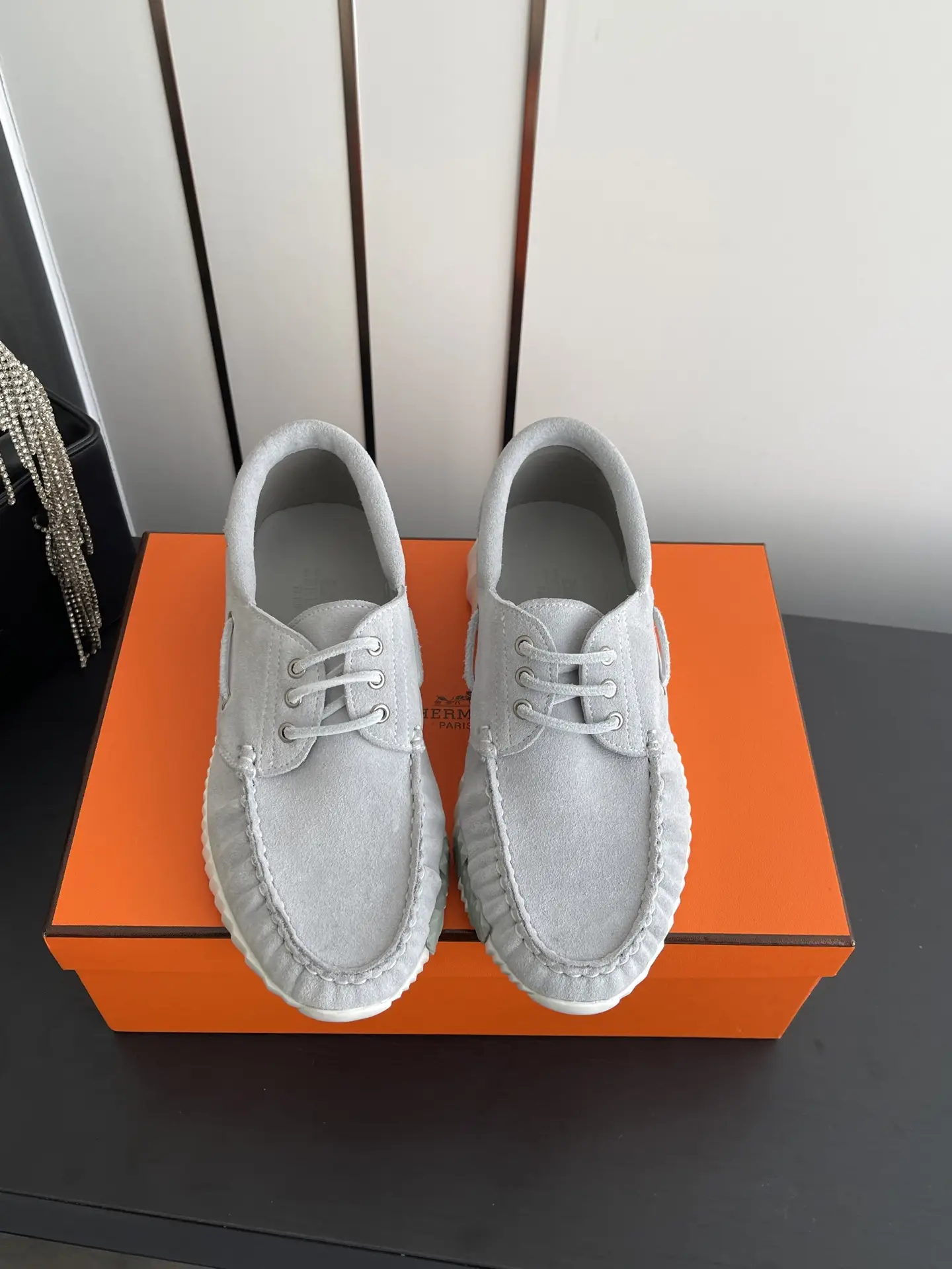 Female P Male 320
Hermes 26ss new model